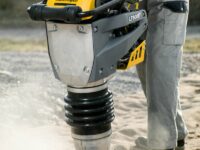 Größte Bestellung für leichte Verdichtungstechnik