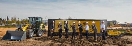 Spatenstich für Neubau in Reichertshofen