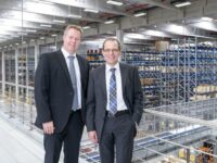 Zentrale Drehscheibe für Ersatzteile