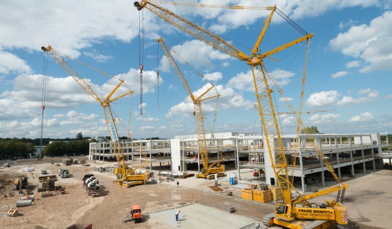 Starkes Trio fürs Möbelhaus