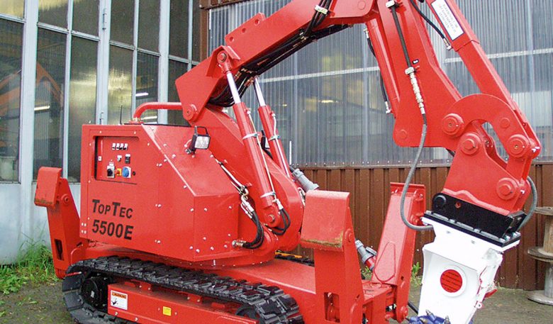 Toptec 5500 Abbruchroboter mit Anbaufräse