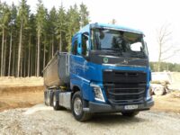 Volvo FH 500 Dual Clutch 4×2 Bausattel