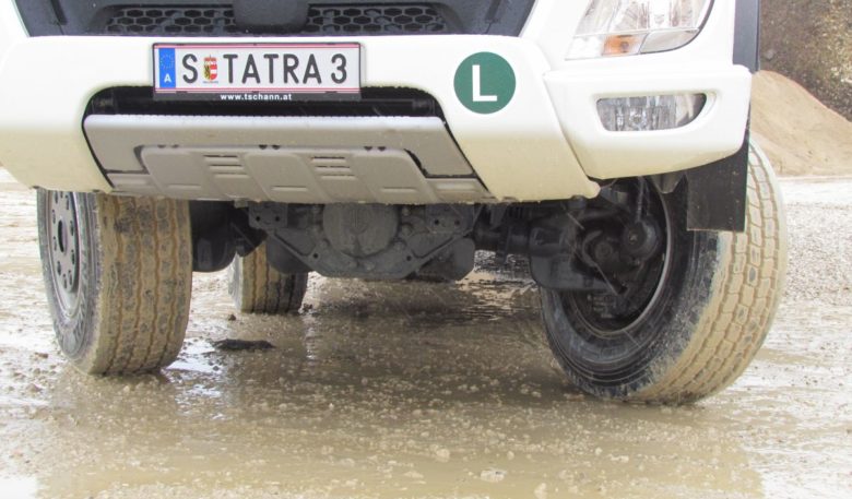 Tatra Phoenix 8x8 Lenkeinschlag