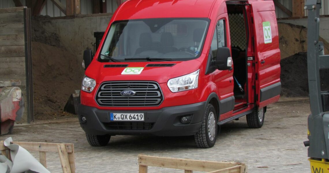 Transporter: Ford Transit mit den neuen Euro-6-Motoren - handwerk magazin