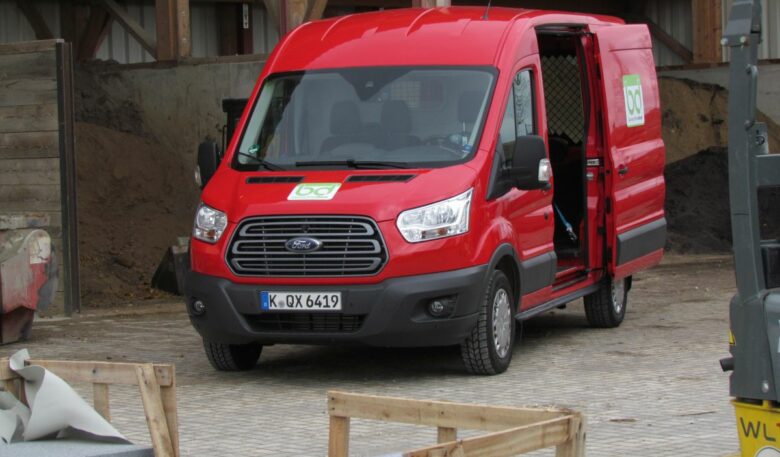 Ford Transit 350 Allrad-Kastenwagen