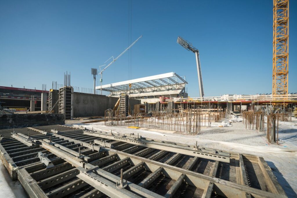 Hünnebeck, Wand- und Deckenschalung Wiener Fußballstadion