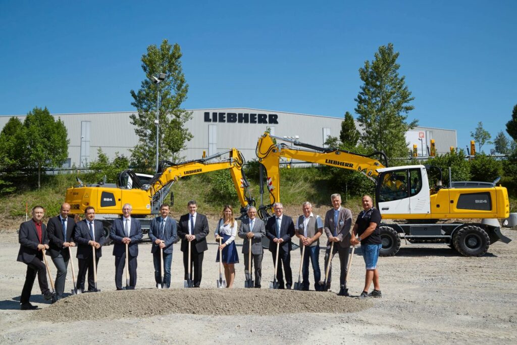 Liebherr Entwicklungs- und Vorführzentrum in Kirchdorf