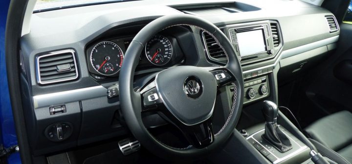VW Amarok Doka Aventura 4x4 Edles Interieur