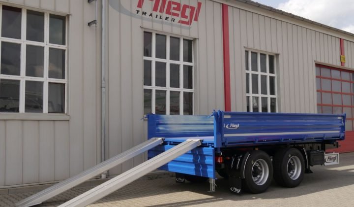 Tandem-Dreiseitenkipper von Fliegl