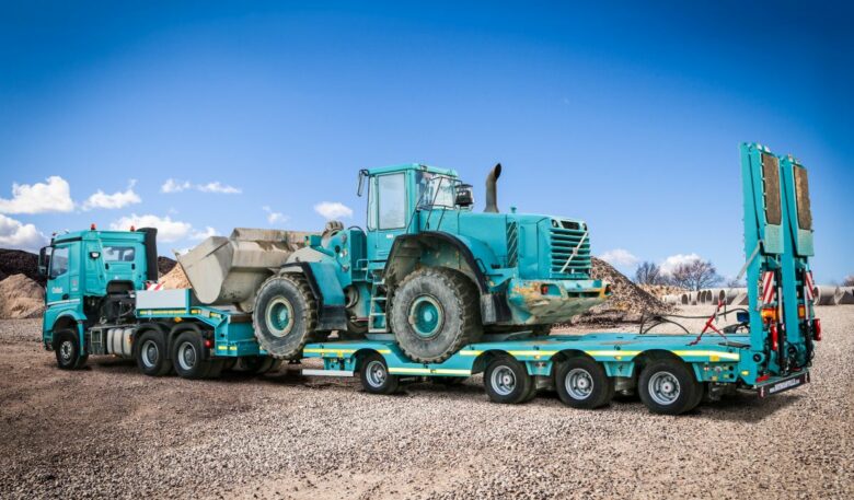 Ideale Eigenschaften für Baumaschinentransporte