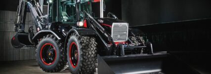 Mit Elektromotor für Baggerlader