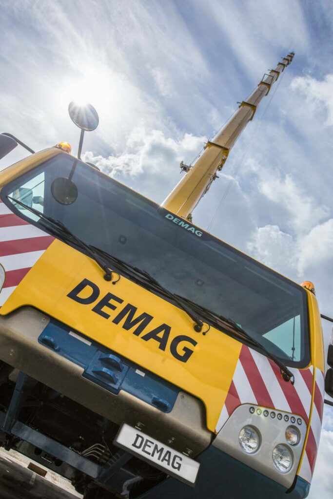 Demag-Mobilkransparte