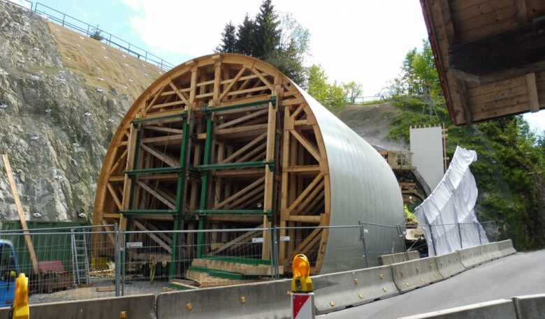 Holz-Sonderschalung überzeugt durch Wirtschaftlichkeit