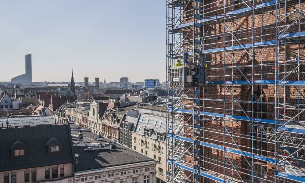 Renovierungsarbeit an der Breslauer Basilika