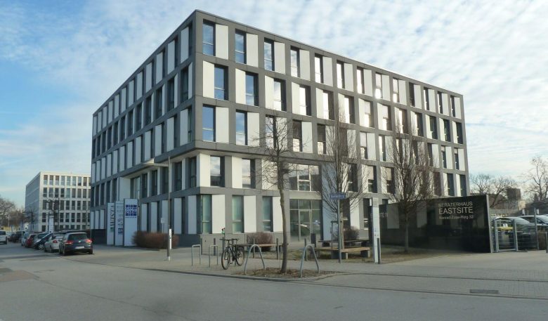 Architekturbeton in Form von Sandwich-Fassadenelementen