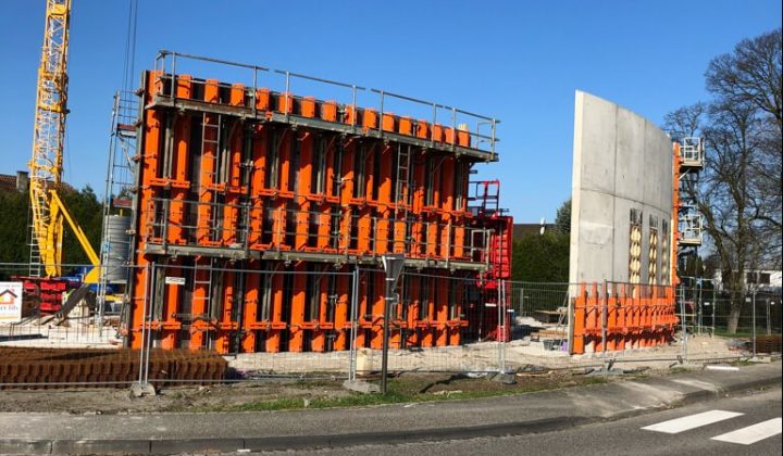 Außenwand des Gesundheitshauses im Elsass