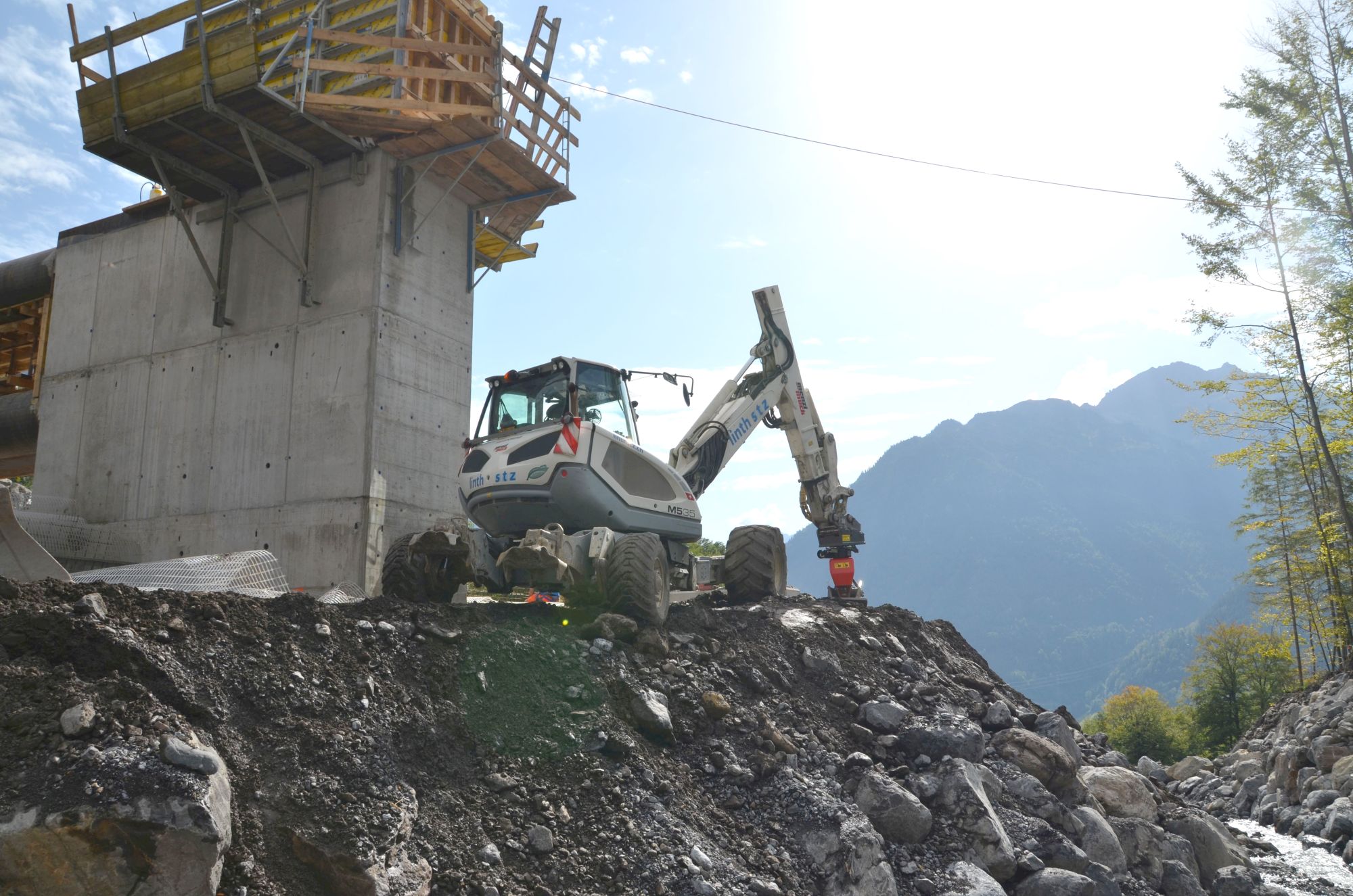 MTS-Verdichter im Einsatz in den schweizer Bergen