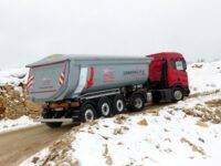 Scania R 500 XT 4×2 Bausattel mit SAF-Trak Aufliegerachse