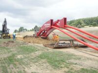 Bodenschonendes Pflugverfahren im Test