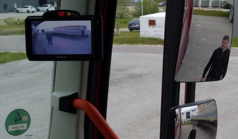 Tote-Winkel-Warnsystem im Volvo FH 460
