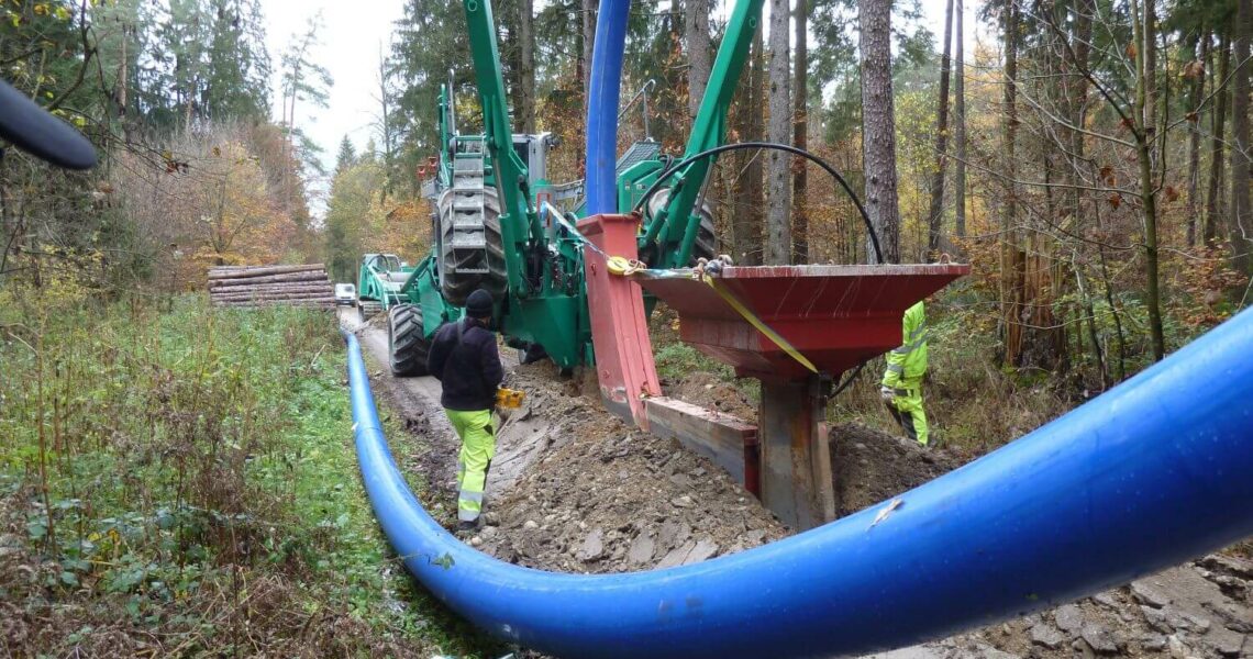 Leitungsverlegung mit Föck-Verlegepflug