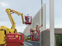 Gelenk-Teleskopbühnen von Zeppelin Rental