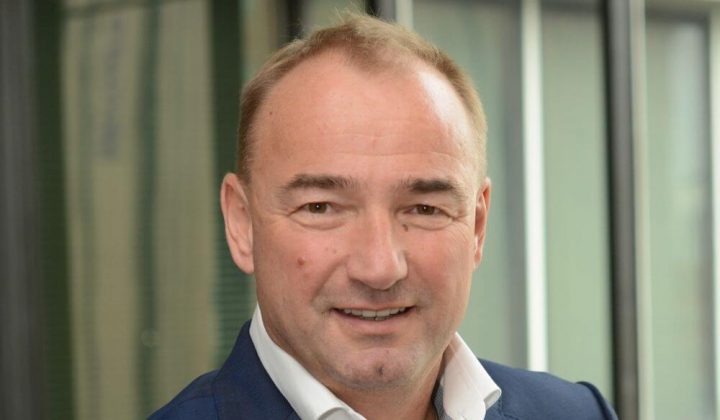 Phillip Schiemer, Vertrieb- und Marketingleiter bei Daimler Buses
