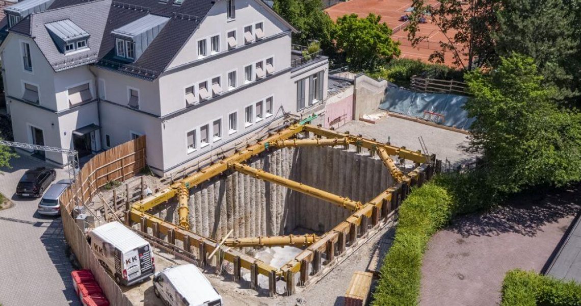 Baugrubensicherungen mit Hydrauliksteifen und Gurtungen von Groundforce