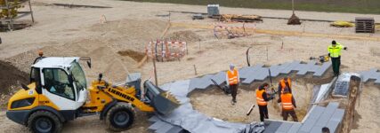 Kompaktlader im Schaugarten-Team