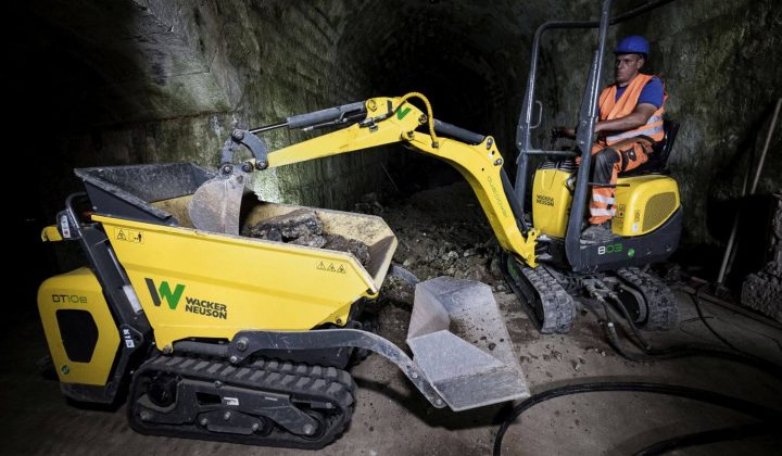 elektrisch betriebene Minibagger 803 dual und der Kettendumper DT10e