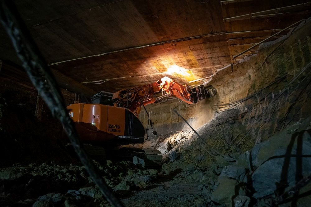Hitachi-Ausleger für Tunnelbaueinsätze