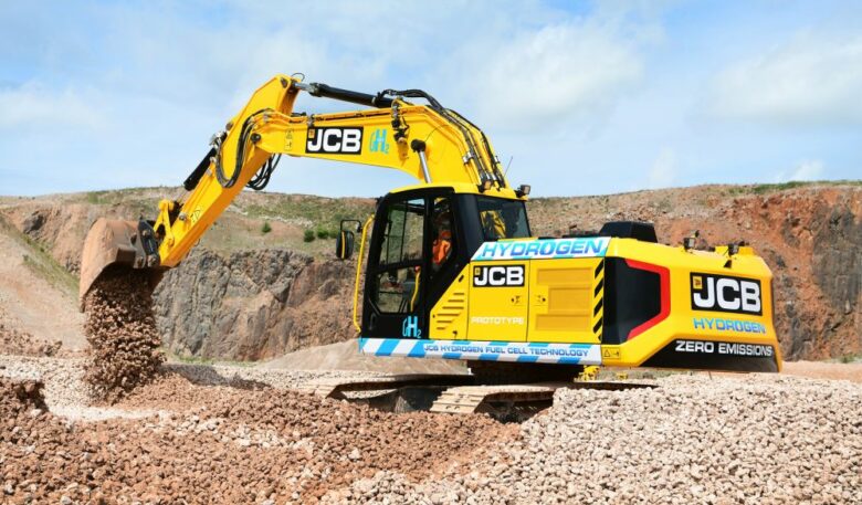 Erster Wasserstoff-Bagger feiert Weltpremiere