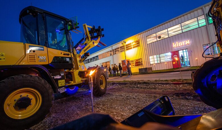 Logistikzentrum für digitale Baumaschinenmiete eröffnet