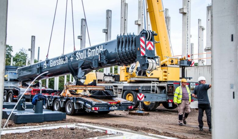 Freie Fahrt durch abnehmbaren Hauptausleger