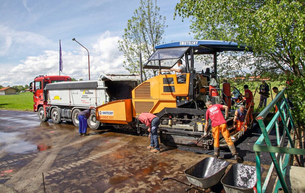 Fliegl Asphalttransporter