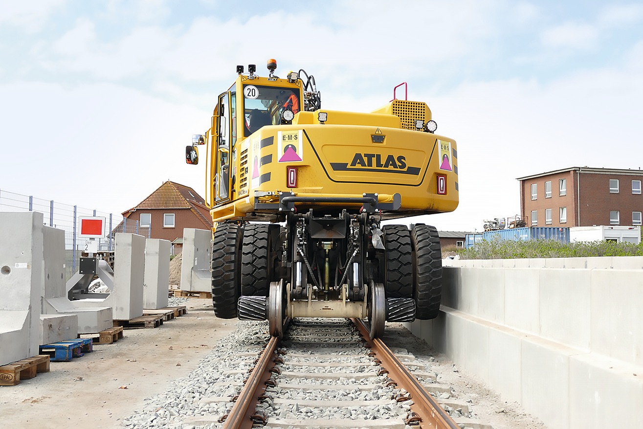 Zweiwegebagger Atlas 1404 ZW mit 1.000-mm-Schmalspur-Fahrwerk