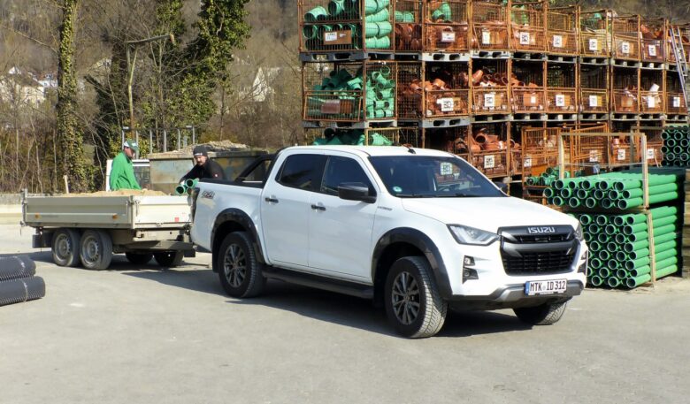 Isuzu D-Max V-Cross als komfortabler Multi-Use-Pickup