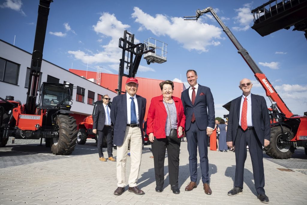 Manitou-Gruppe, Einweihung Niederlassung Friedrichsdorf