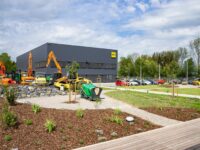 Süddeutsche Baumaschinen eröffnet Neubau in Kempten