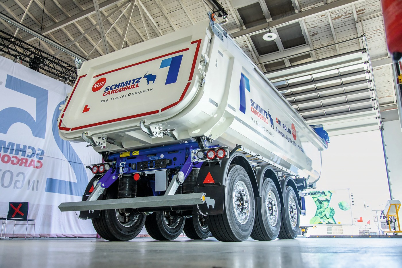 Schmitz Cargobull Mit Neuer Muldengeneration Und Hoher Produktvielfalt schmitz-cargobull-mit-neuer-muldengeneration-und-hoher-produktvielfalt