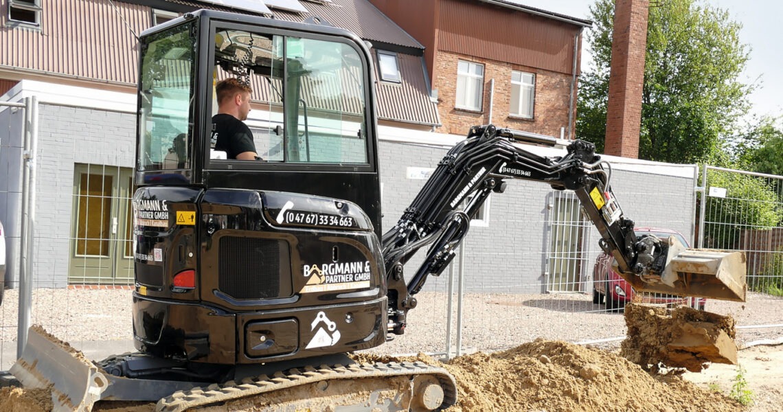 Minibagger TB 235-2 von Takeuchi