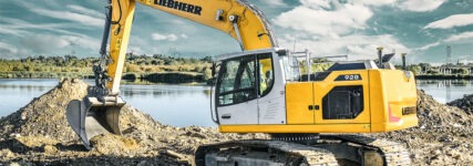 Liebherr-Raupenbagger mit halbautomatischer Leica-Maschinensteuerung