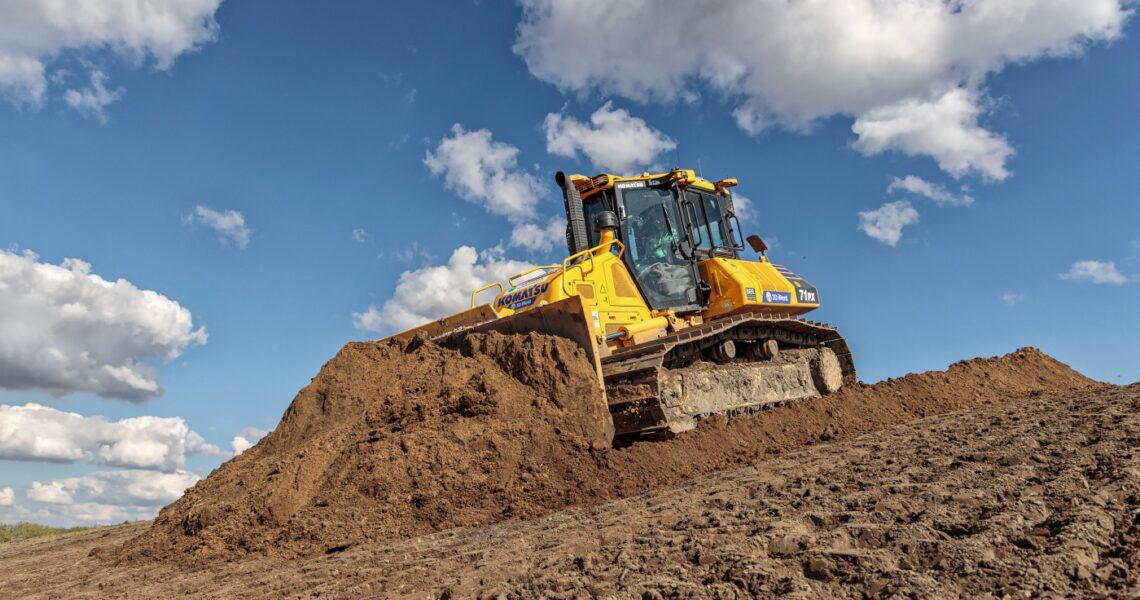 Komatsu D71 mit Topcon-Raupensteuerung MC-Max