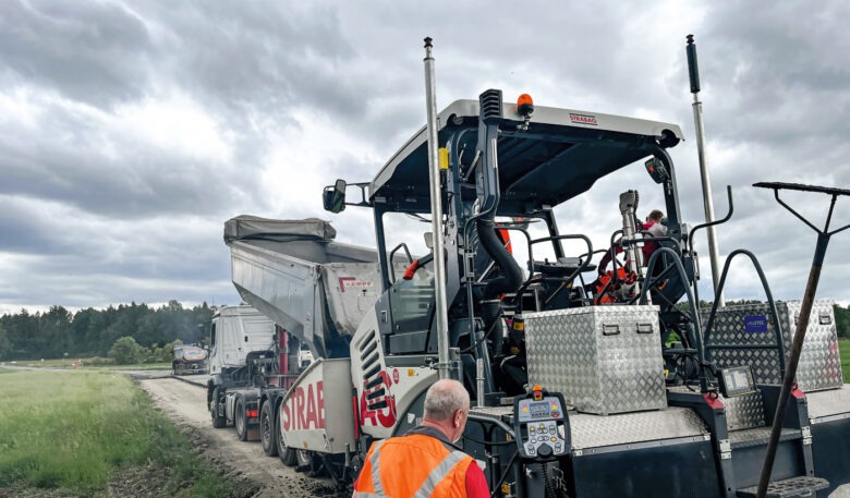 3D-Steuerung von Leica Geosystems im Praxistest bei Strabag