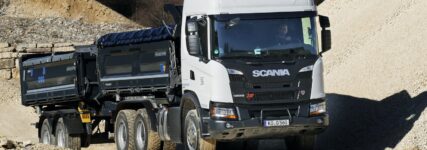 Fahrbericht: Scania 560 G 6×4 XT mit Meiller-Zentralachskipper