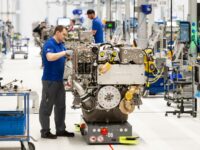 Neues Montagewerk für mtu-Verbrennungsmotoren