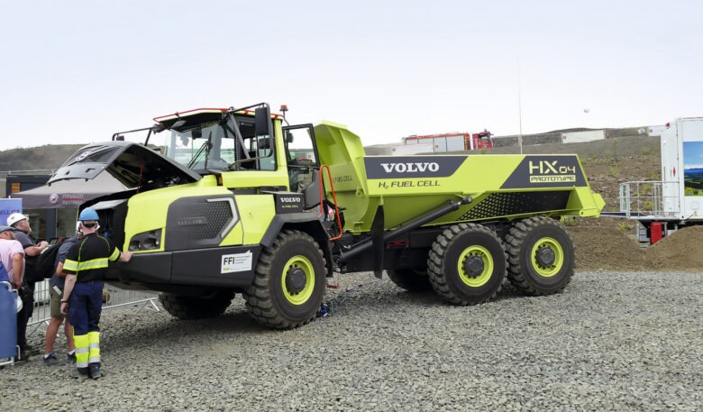 rototyp des Volvo-Dumpers mit Wasserstoff-Brennstoffzellen-Antrieb