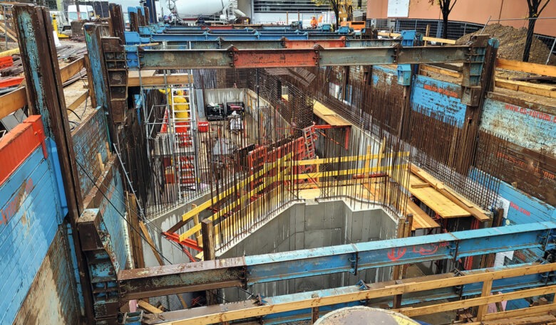 E+S-Linearverbau bietet großzügigen Arbeitsraum