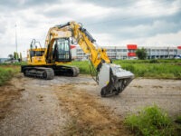 Bagger-Anbaugerät mit Kaltfräsen-Technik