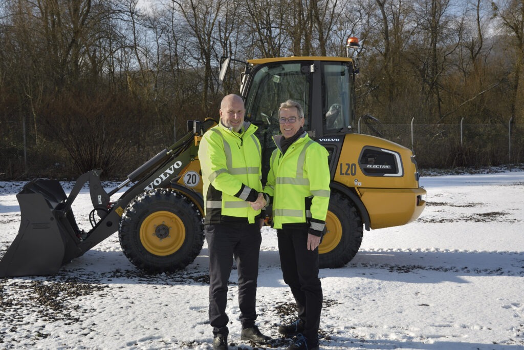 Volvo CE-Uebergabe_Keller-Bengtsson